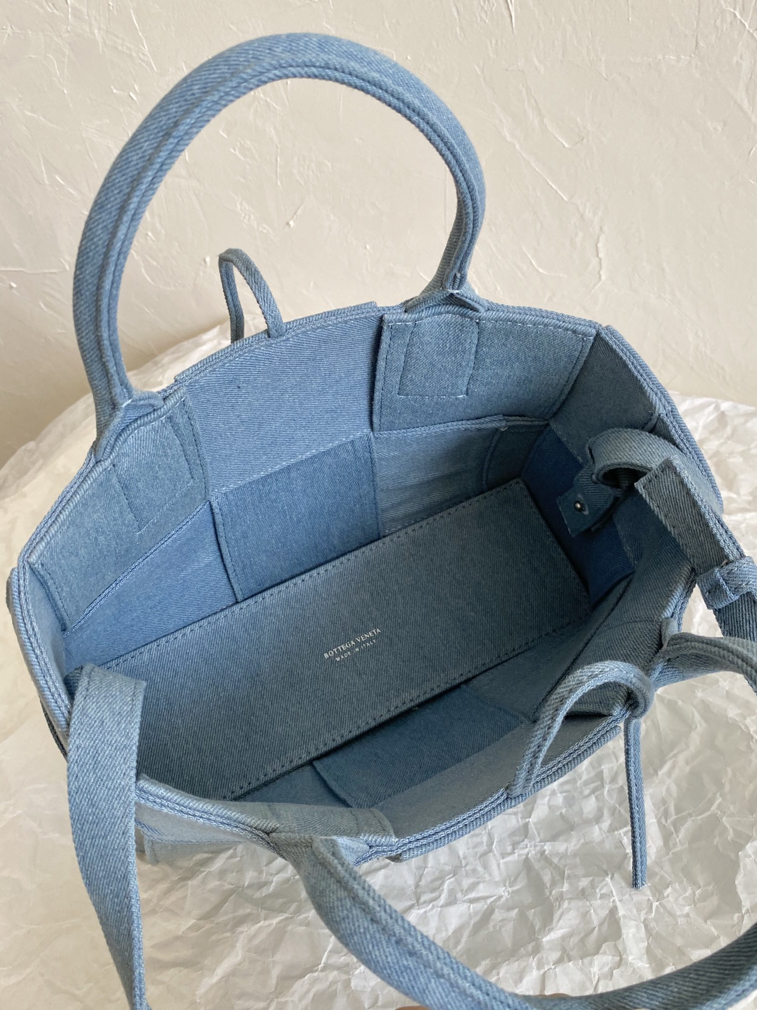 B0tt*ga Ven*ta Mini Arco Tote Bag Blue For Women 9.8in/25cm