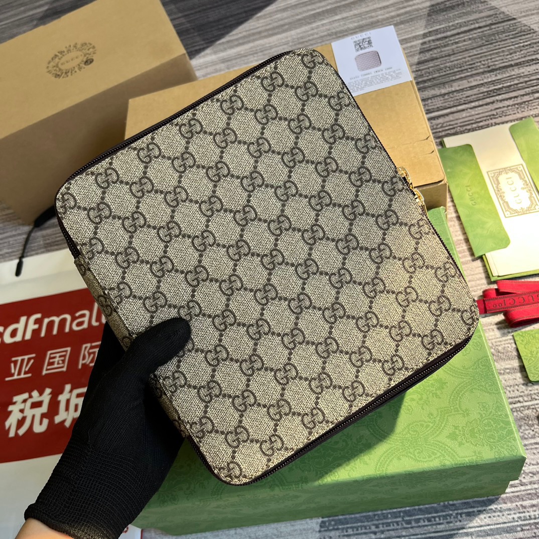 Gvc*1 GG Medium Packing Cube Svp*me Canvas Beige/Grey For Men 7.7in/20cm 726661 KGD0N 4060