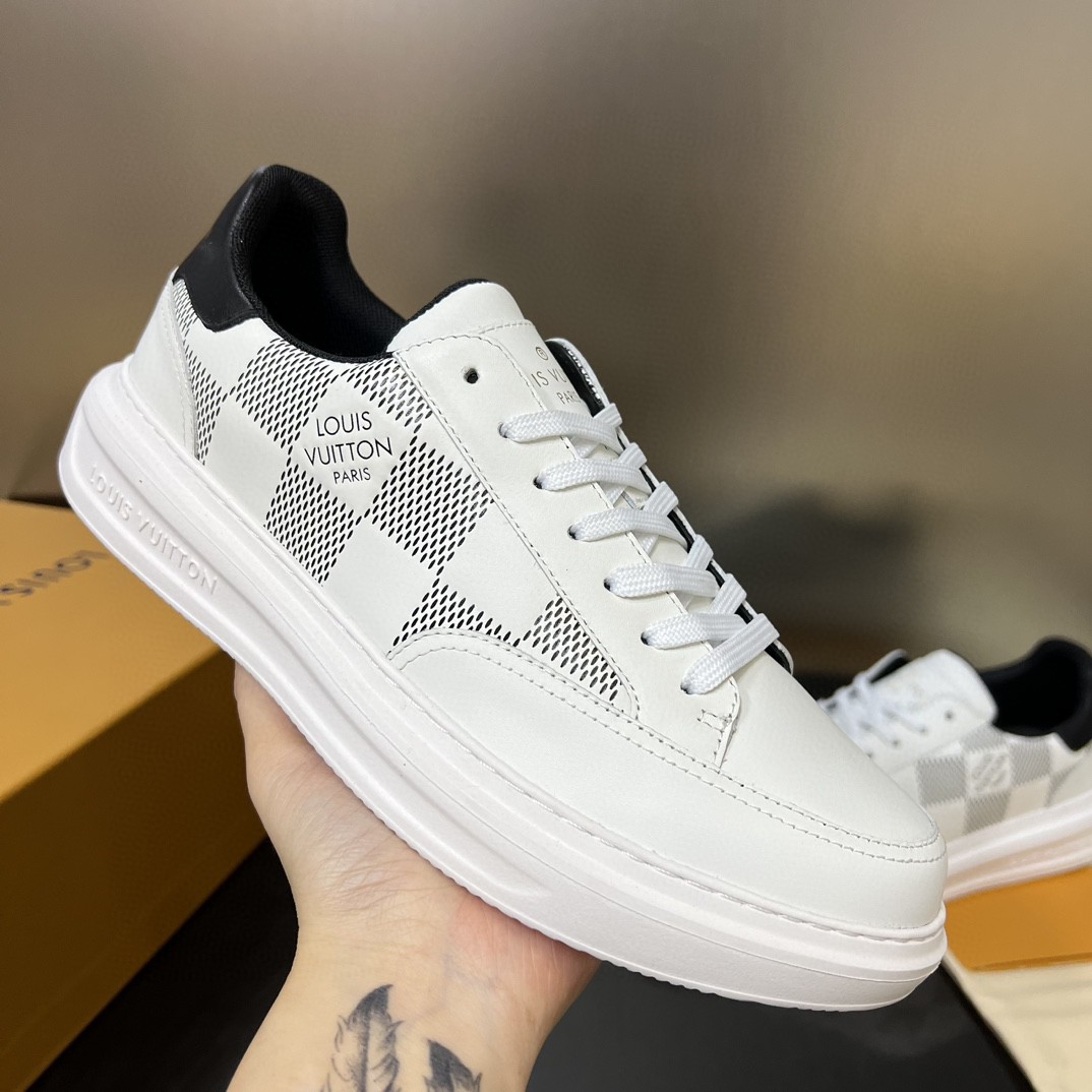 L0vis Vvtt0n Rivoli Sneaker White For Men
