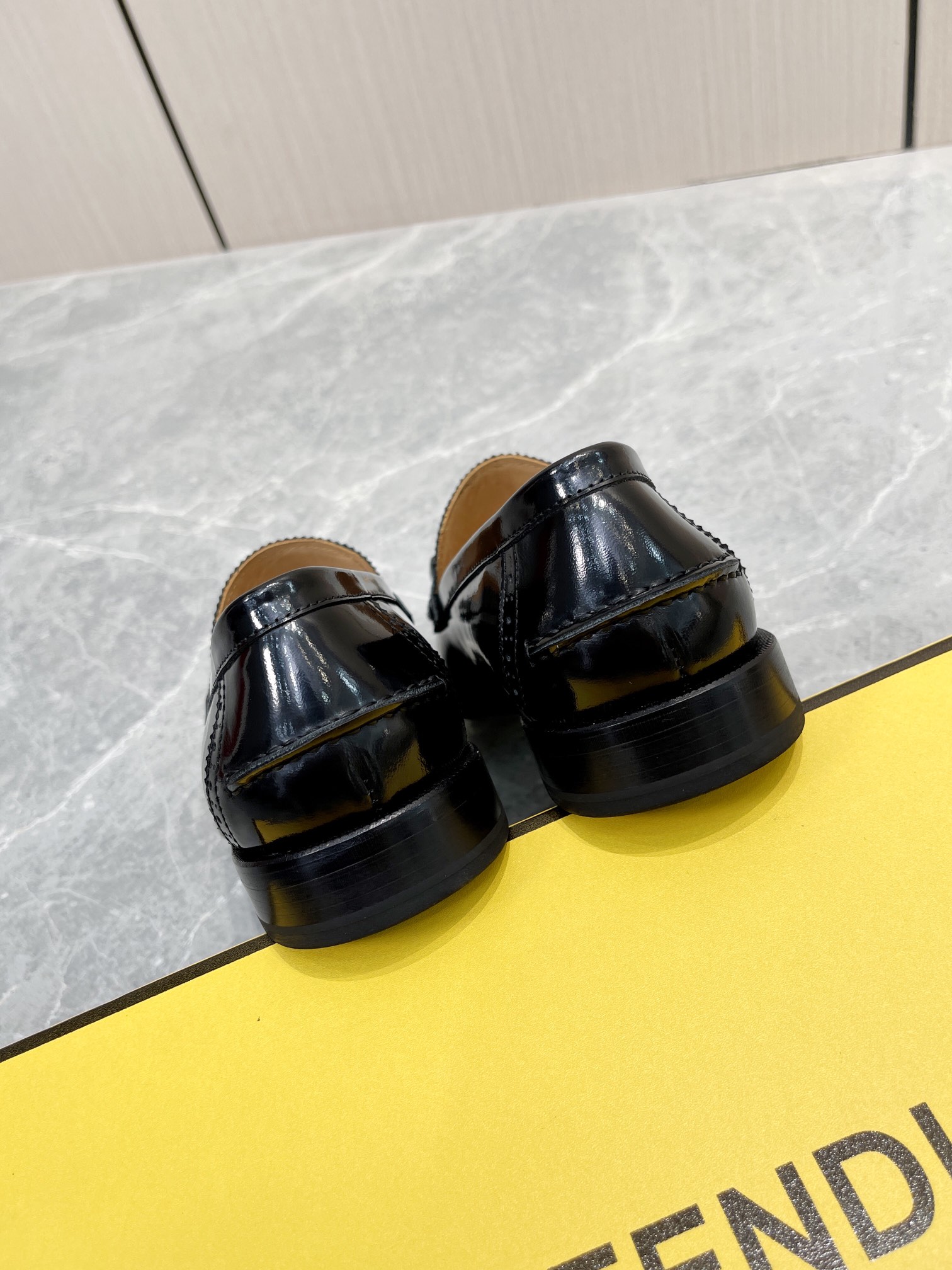 F**di FD O’Lock Loafers Black For Men 7D1557AK1TF0ABB