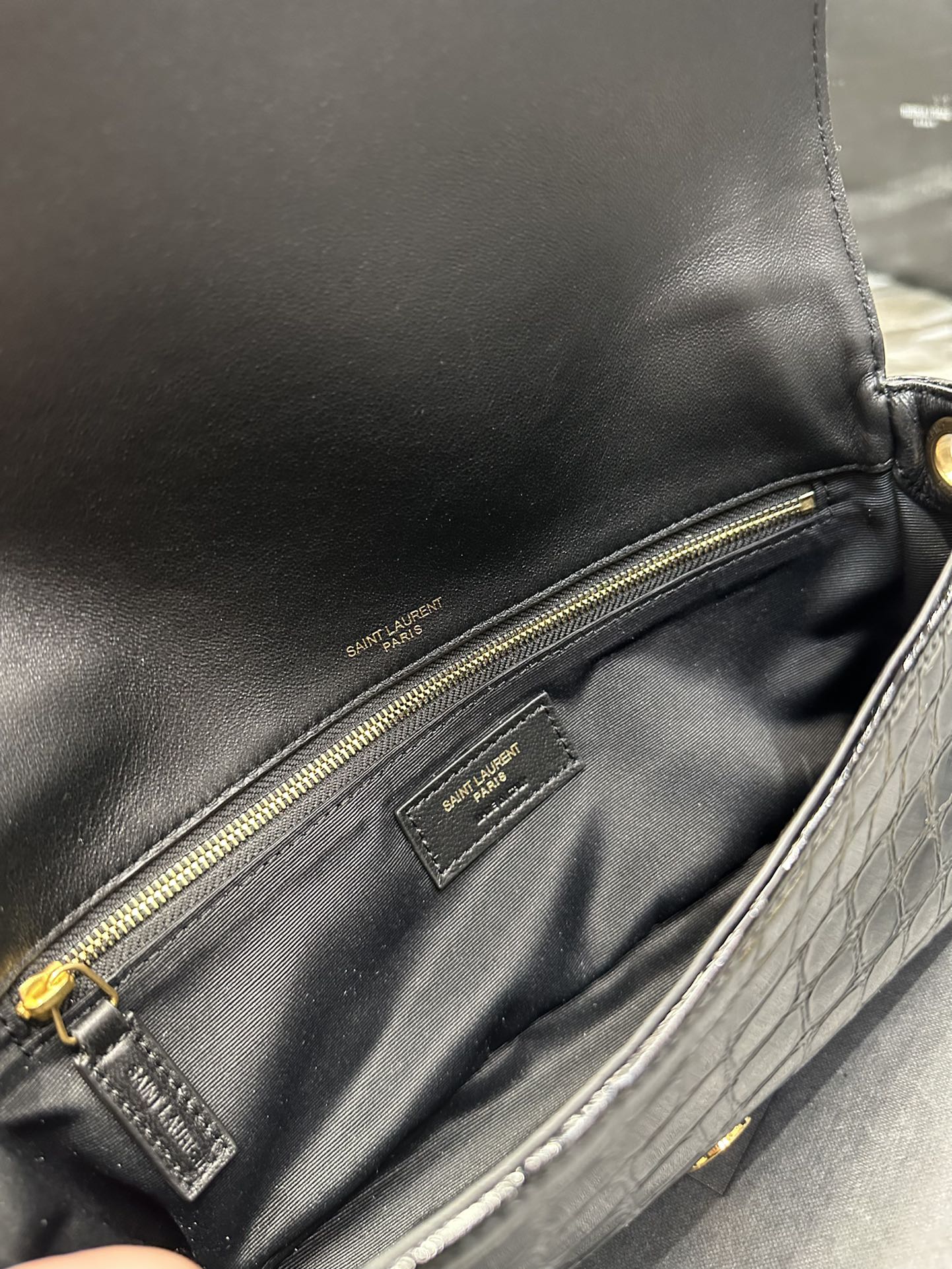 Sa1nt Lau*nt Cassandre Phone Holder Black For Women 10.2in/26cm