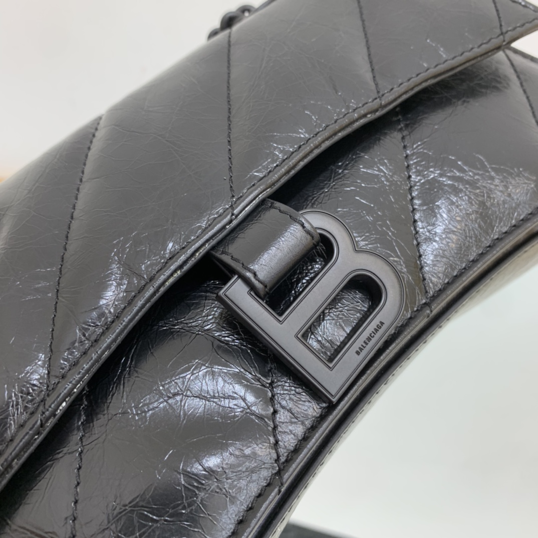 Ba1en*iaga Crush Small Chain Bag Black/Pink/Silver/White For Women‎ 9.8in/24.9cm