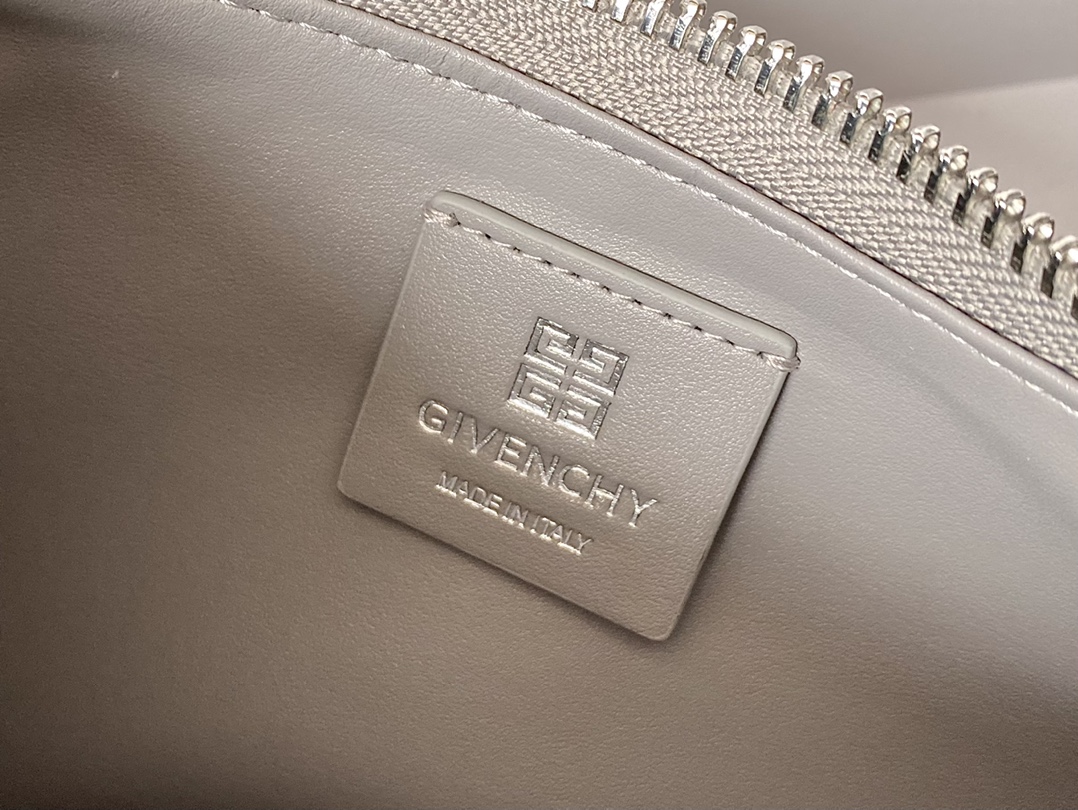 Givenchy Small Moon Cut Out Bag Black/Pink/Cream/Brown/Grey/Dark Grey For Women‎ 9.8in/25cm BB50LGB1A4-001