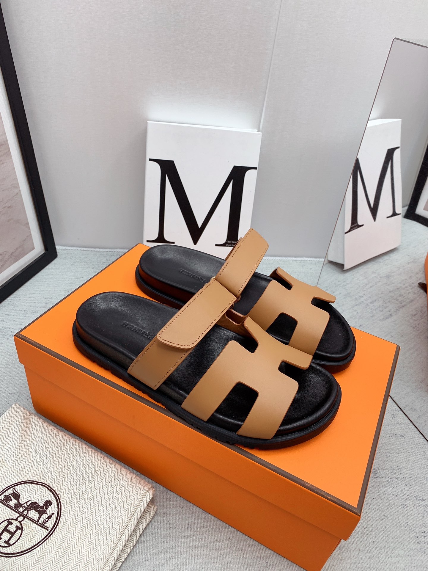H**me5 Chypre Sandal Brown For Men