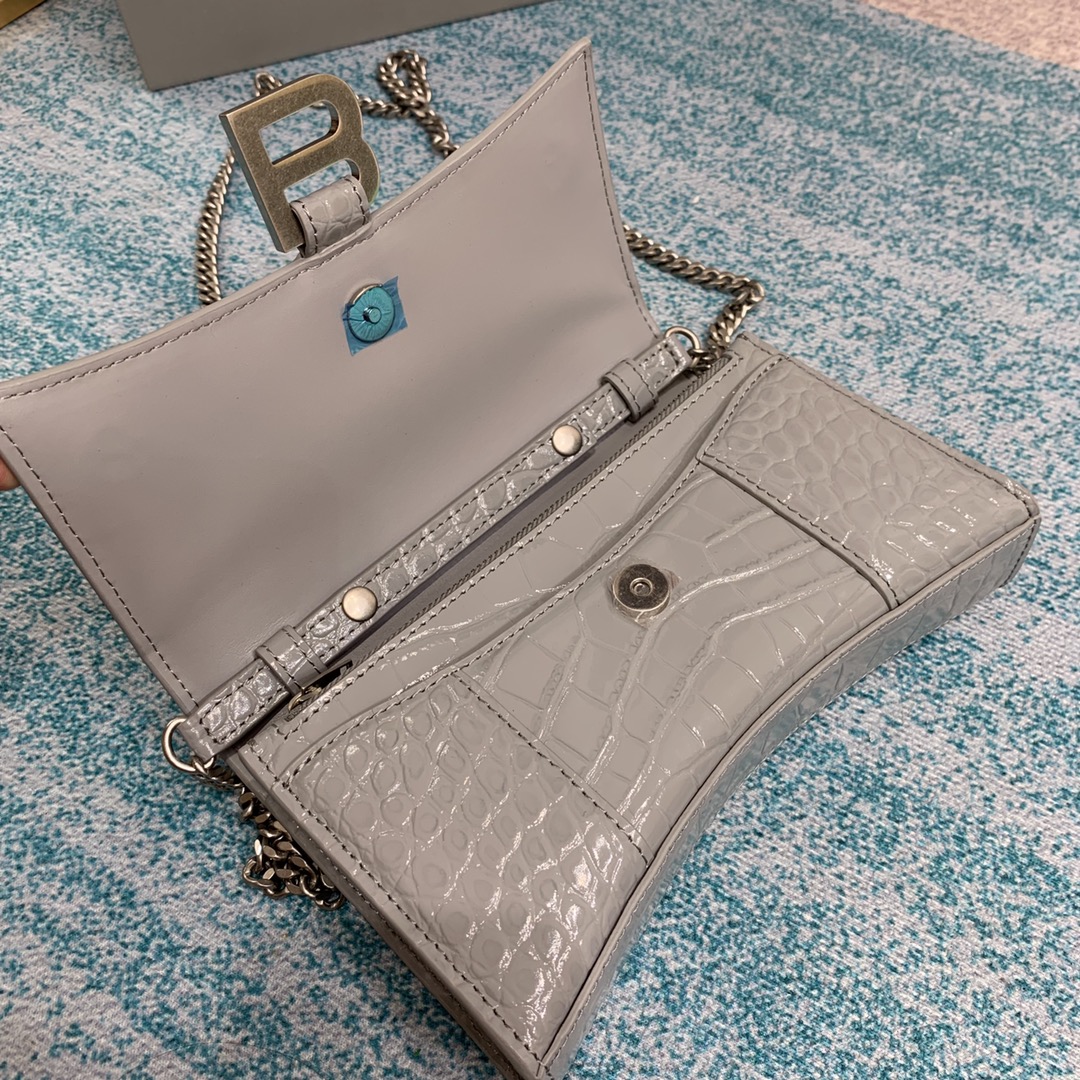 Ba1en*iaga Hourglass Wallet Silver/Grey/Gold/Green/Black For Women 7.6in/19cm 6560502UDF71000