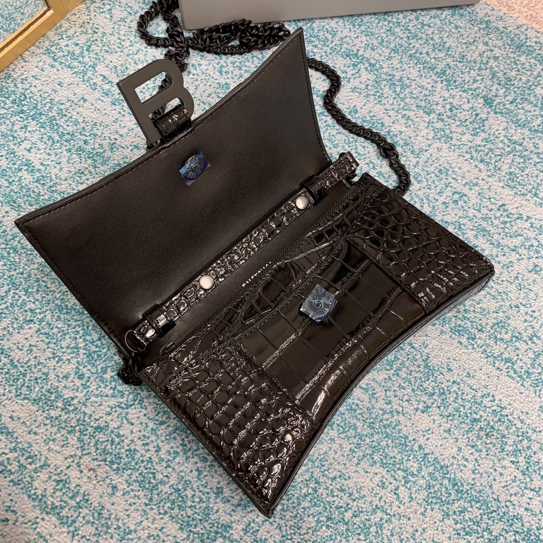 Ba1en*iaga Hourglass Wallet Silver/Grey/Gold/Green/Black For Women 7.6in/19cm 6560502UDF71000