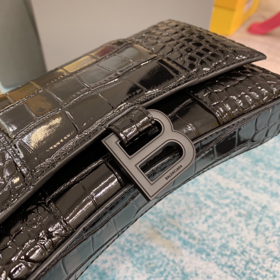 Ba1en*iaga Hourglass Wallet Silver/Grey/Gold/Green/Black For Women 7.6in/19cm 6560502UDF71000