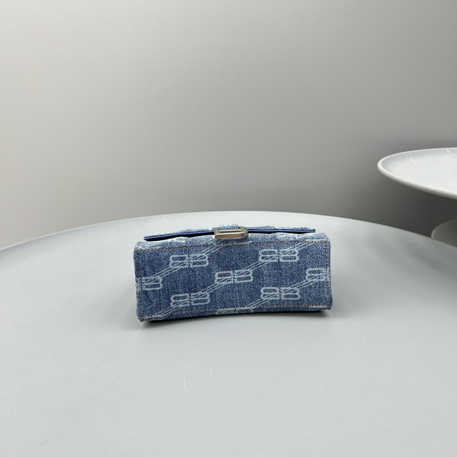 Ba1en*iaga Hourglass XS Handbag Pink/Blue For Women‎ 7.4in/18.8cm