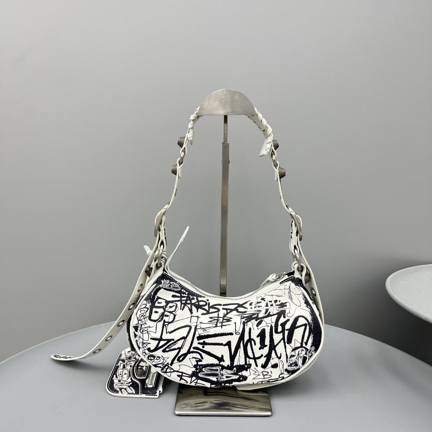 Ba1en*iaga Le Cagole XS Shoulder Bag Black/White For Women‎ 10.2in/25.9cm