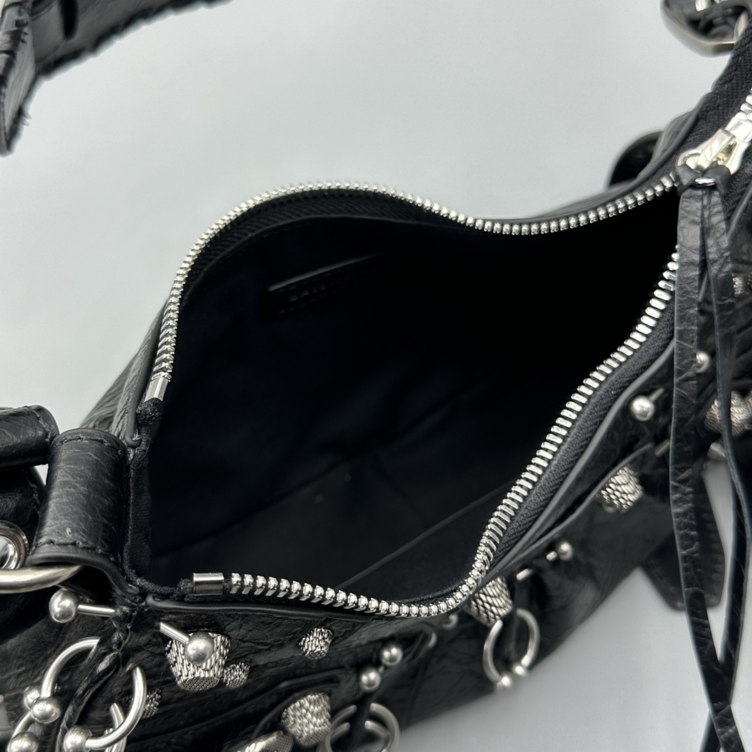 Ba1en*iaga Le Cagole XS Shoulder Bag Black/White For Women‎ 10.2in/26cm 671309210G81000