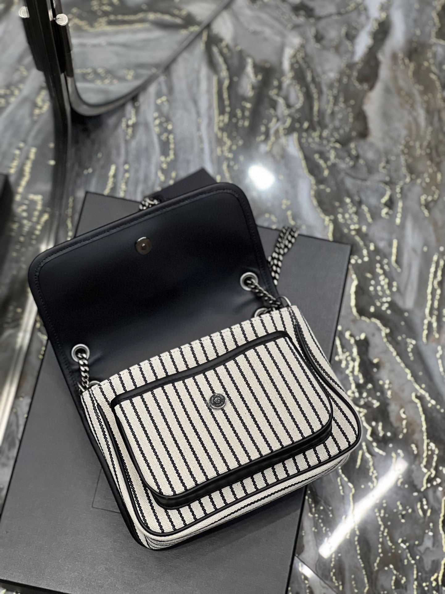 Sa1nt Lau*nt Niki Small Bag White For Women‎ 8.7in/22cm