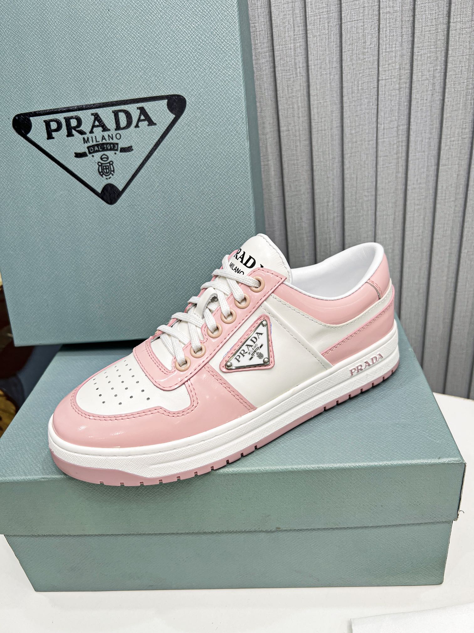 Pra*a Downtown Sneakers Pink For Women 1.2 in/ 3 cm