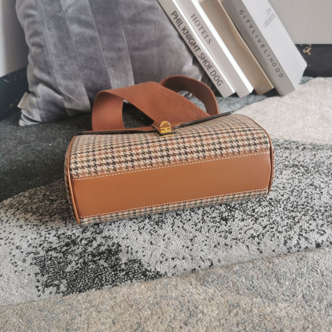 Ce1i*e Mini Soft 16 in Smooth Multicolor And Brown For Women‎ 7in/18cm