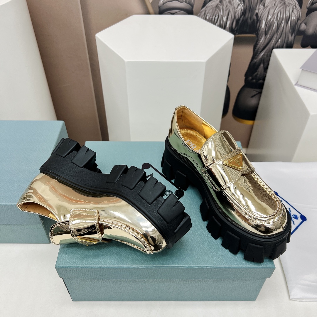 Pra*a Monolith Ombré Brushed Loafers Gold Tone For Women 2.1 in/ 5.5cm