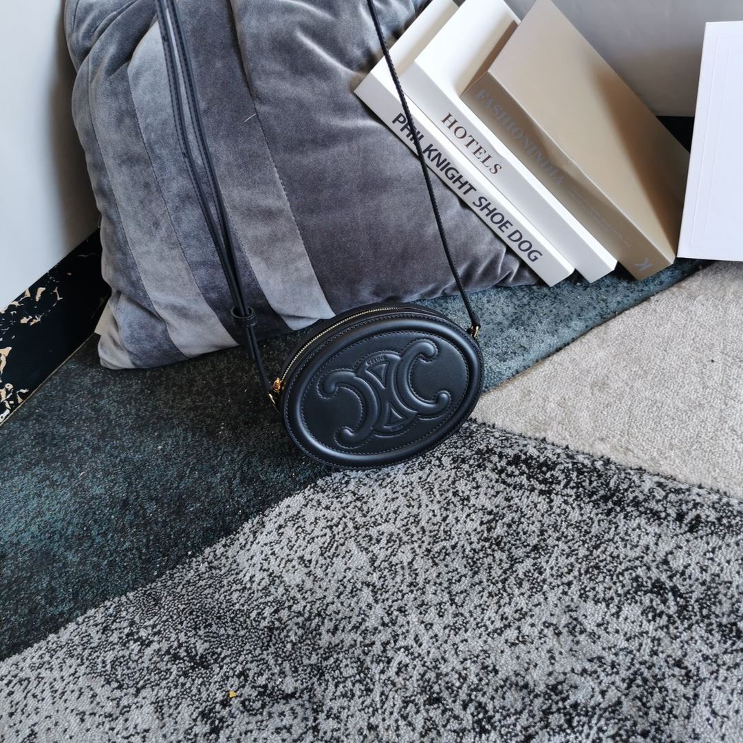 Ce1i*e Oval Bag Cuir Triomphe In Smooth Black/White/Brown For Women‎ 8in/20cm 198603DXC.38NO