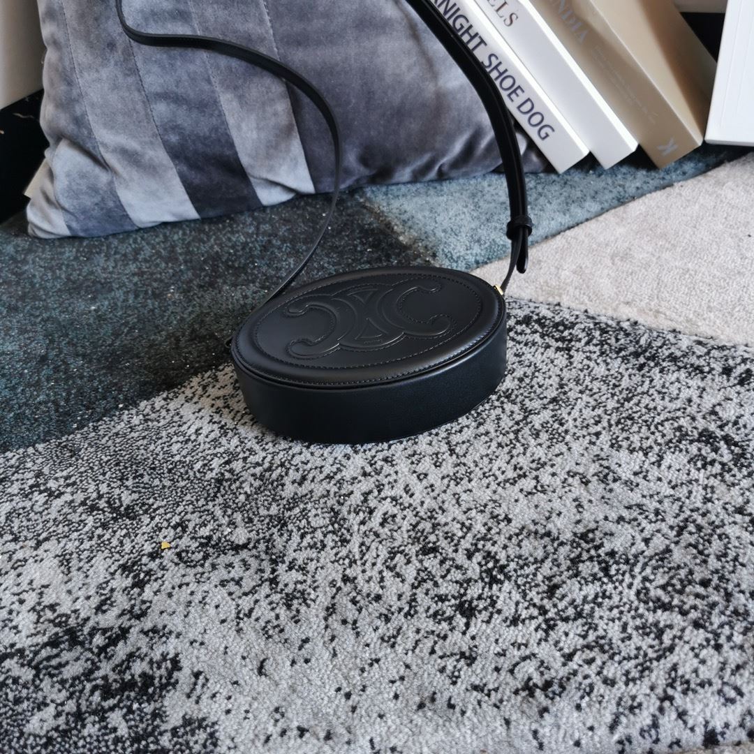 Ce1i*e Oval Bag Cuir Triomphe In Smooth Black/White/Brown For Women‎ 8in/20cm 198603DXC.38NO