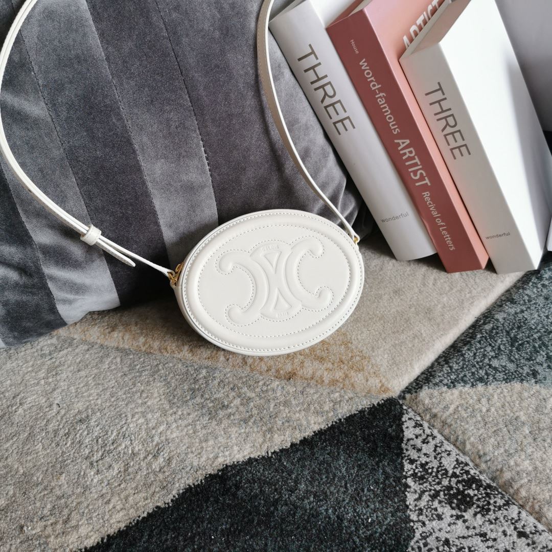 Ce1i*e Oval Bag Cuir Triomphe In Smooth Black/White/Brown For Women‎ 8in/20cm 198603DXC.38NO