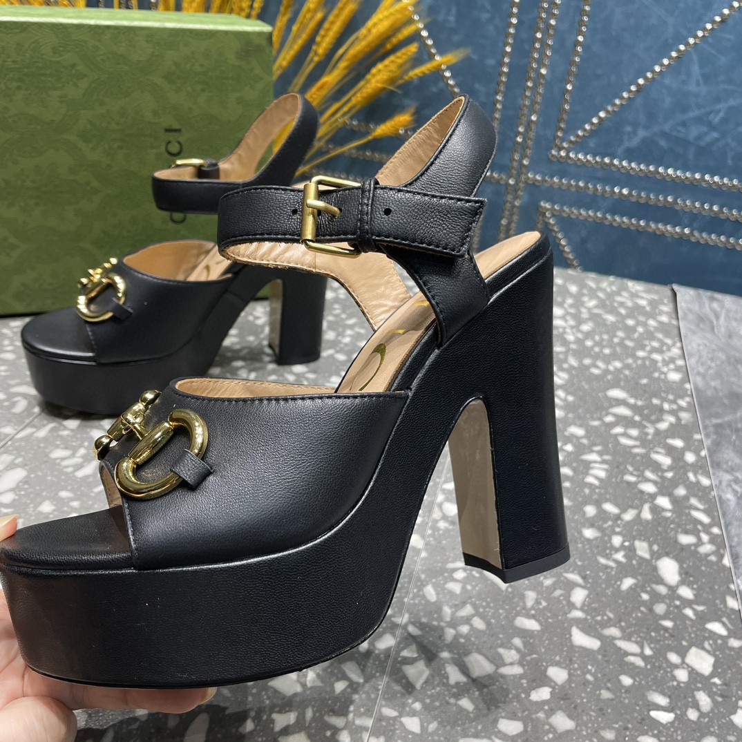 Gvc*1 Platform Sandal With Horsebit Black For Women 674776 BKO00 1000