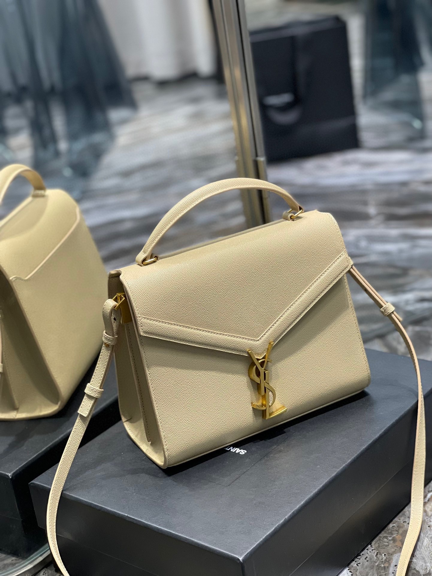 Sa1nt Lau*nt Cassandra Medium Top Handle Bag Black/Burgundy/Green/Grey/Light Yellow For Women 9.6in/24.5cm 6239310SX0W2045