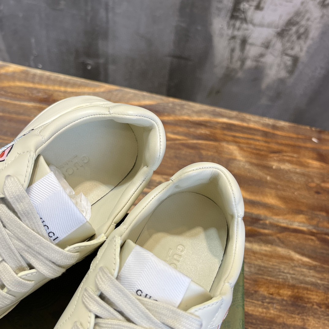 Gvc*1 Rhyton Sneaker With Animal Print White For Men