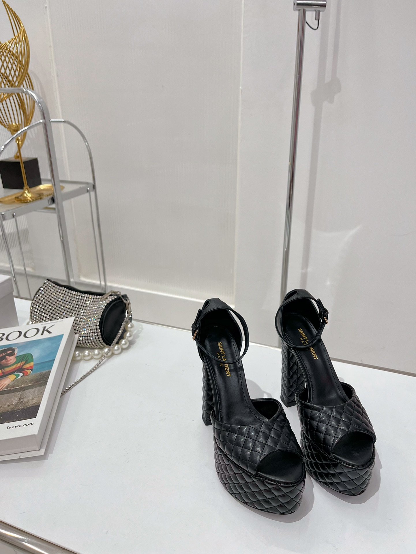 Sa1nt Lau*nt Jodie Platform Sandals In Smooth Black For Women