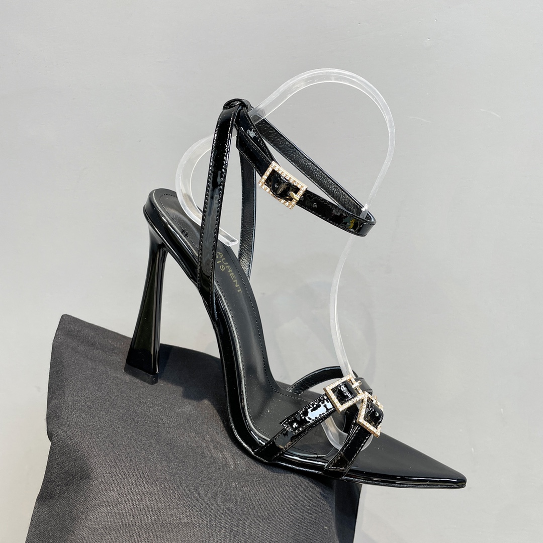 Sa1nt Lau*nt Lila Sandals In Patent Black For Women