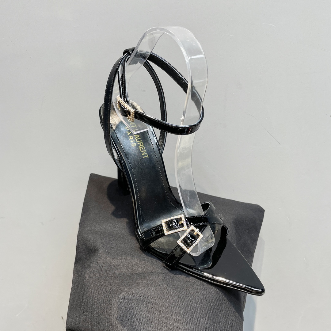 Sa1nt Lau*nt Lila Sandals In Patent Black For Women