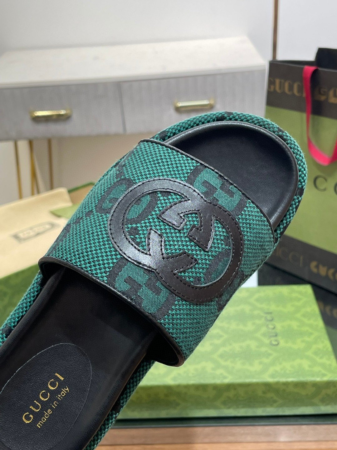 Gvc*1 Platform Slide Sandal Green For Women ‎