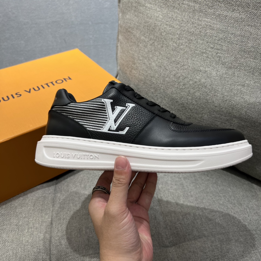 L0vis Vvtt0n LV Rivoli Sneaker Check Black For Men