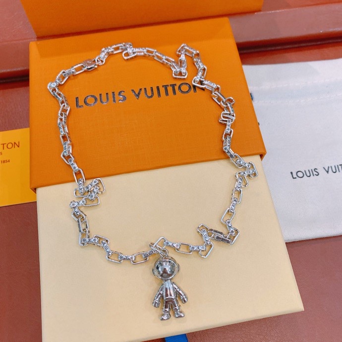 L0vis Vvtt0n Asronaut Necklace Silver For Women