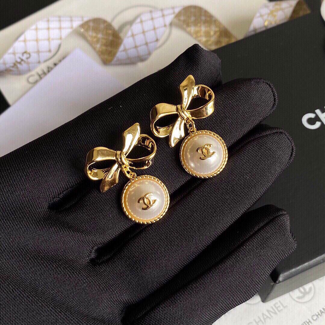 Ch**el Bow Earrings Gold For Women