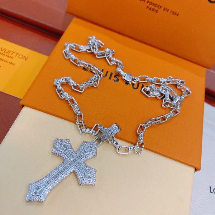 L0vis Vvtt0n Cross Necklace Silver For Women