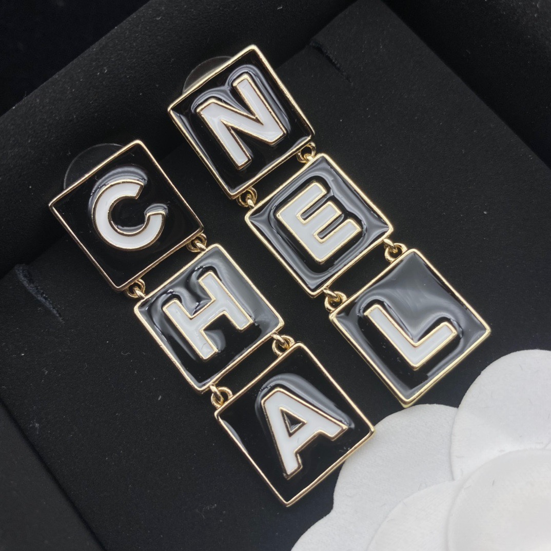 Ch**el Lady Letter Earrings Black For Women