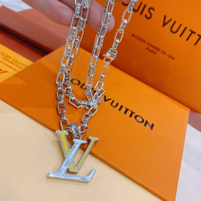 L0vis Vvtt0n Letter Necklace Silver For Women
