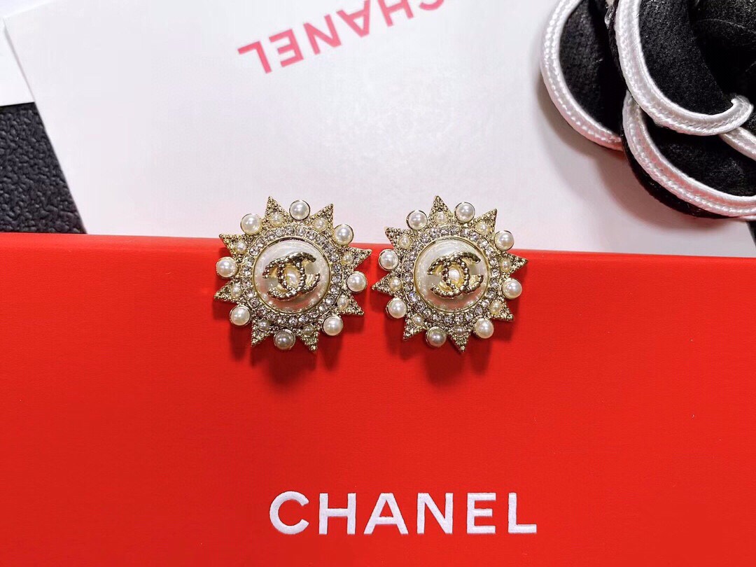 Ch**el Stud Earrings Gold For Women
