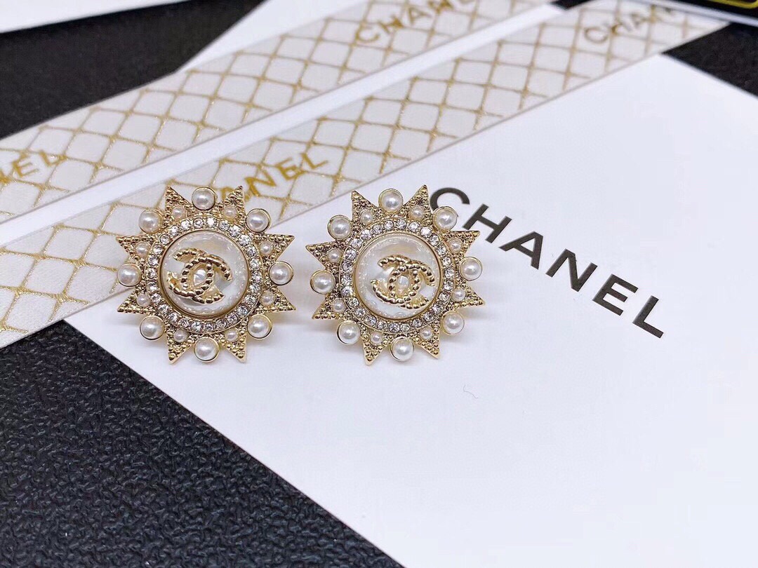 Ch**el Stud Earrings Gold For Women