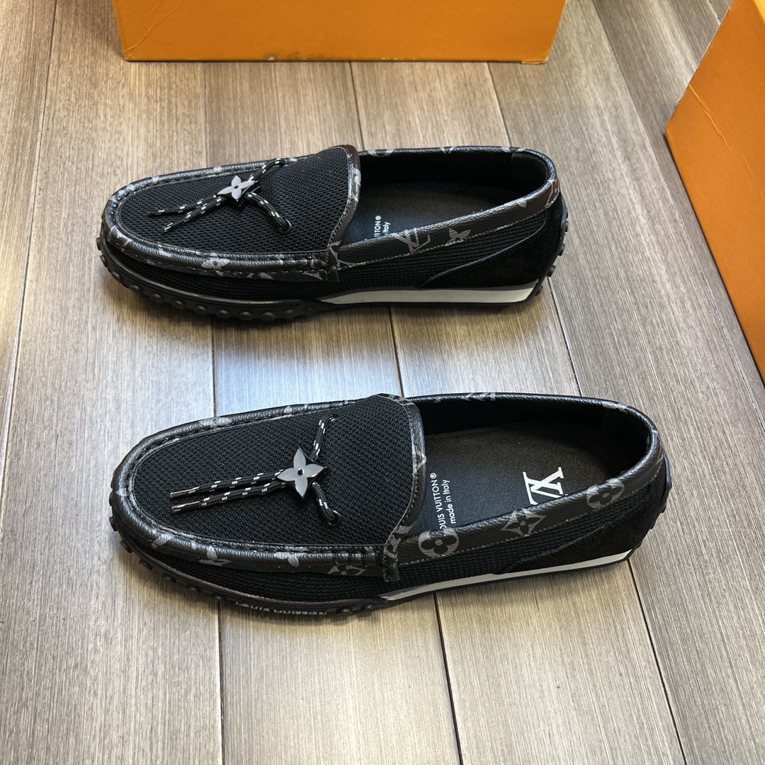 L0vis Vvtt0n LV Racer Moccasin Black For Men 1A9ZH6