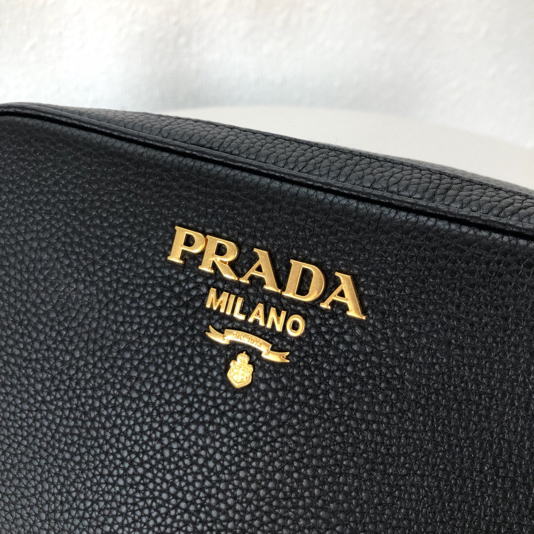 Pra*a Medium Camera Bag With Gold Tone Hardware In Black For Women 8.6in/ 22cm