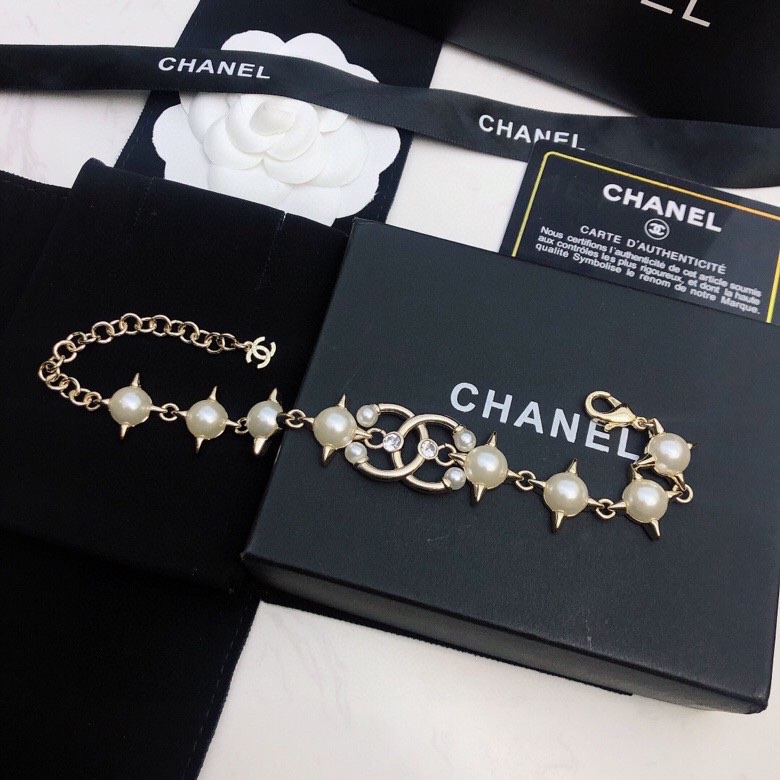 Ch**el Pearl And Star Bracelet Gold Tone For Women