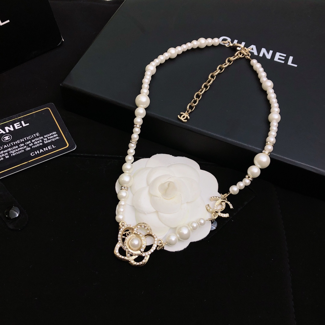 Ch**el Pearl Necklace With Flower Gold Tone For Women