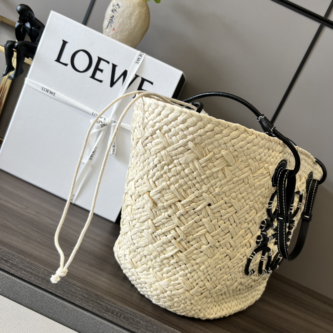 L0ew* Anagram Basket Bag Beige/Black For Women 18.1in / 46cm A223T43X02