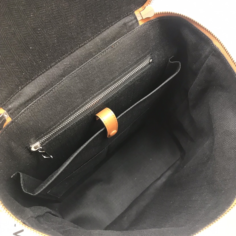 L0ew* Goya Backpack Black/Beige/Brown For Women 16.1in / 41cm