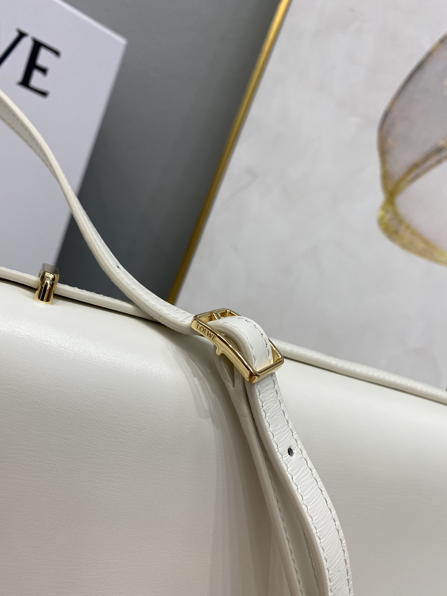 L0ew* Goya Bag Black/White/Brown For Women 8.9in / 22.5cm A896N01X03