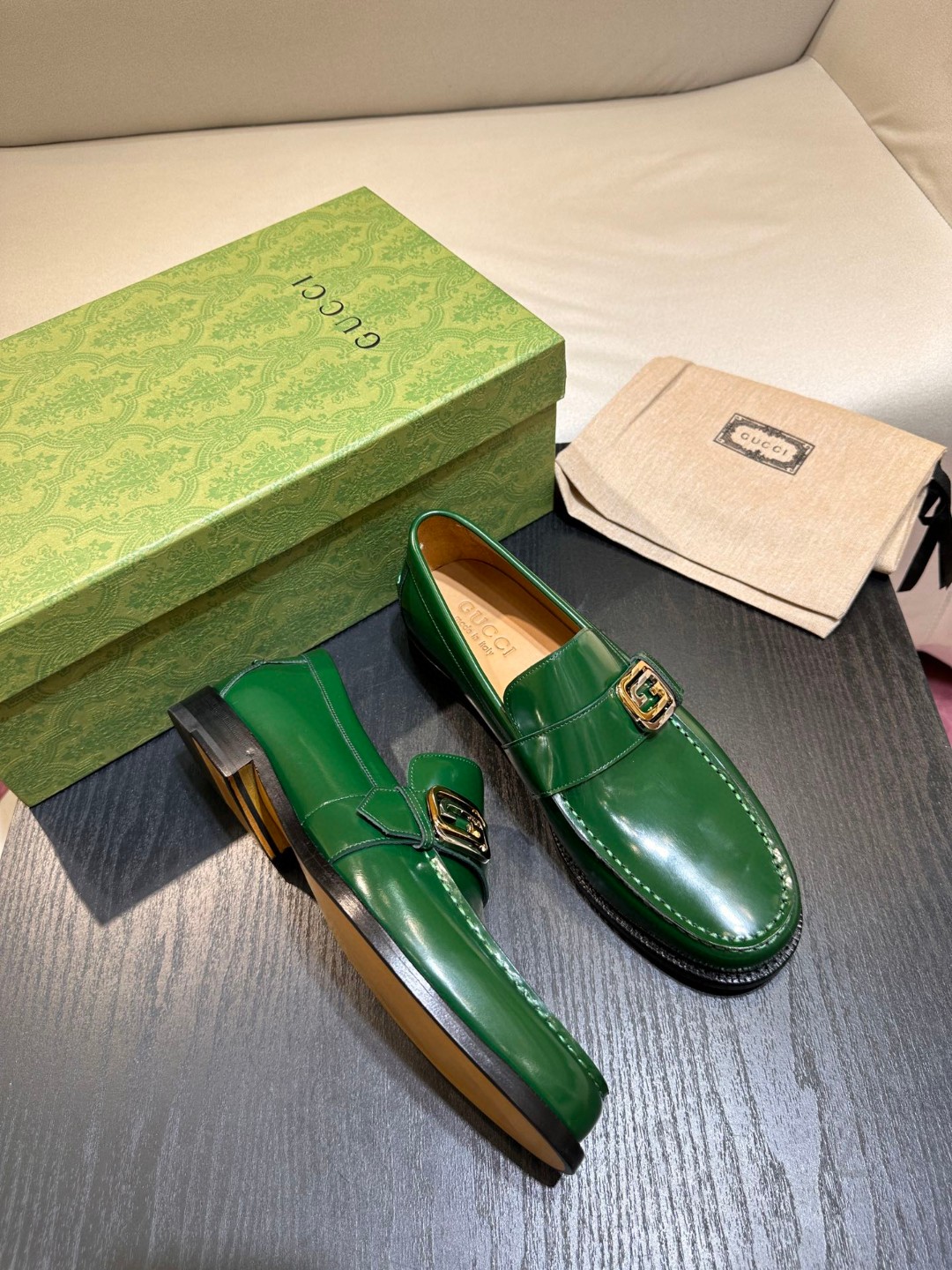 Gvc*1 Interlocking G Loafer Green For Men