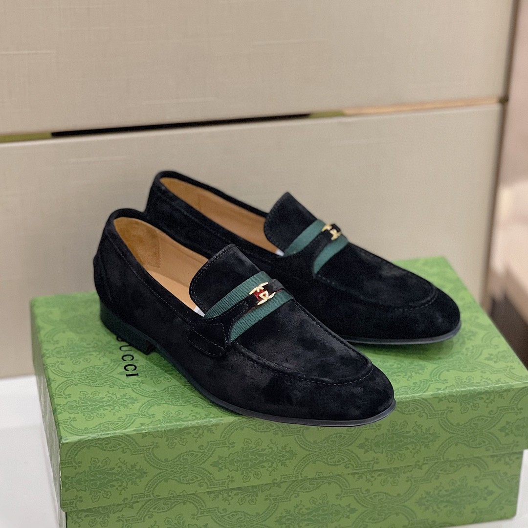 Gvc*1 Loafer With Interlocking G Black For Men