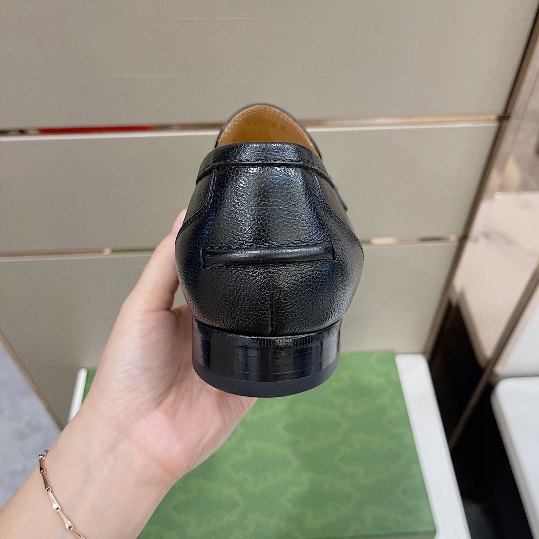 Gvc*1 Loafer With Interlocking G Black For Men