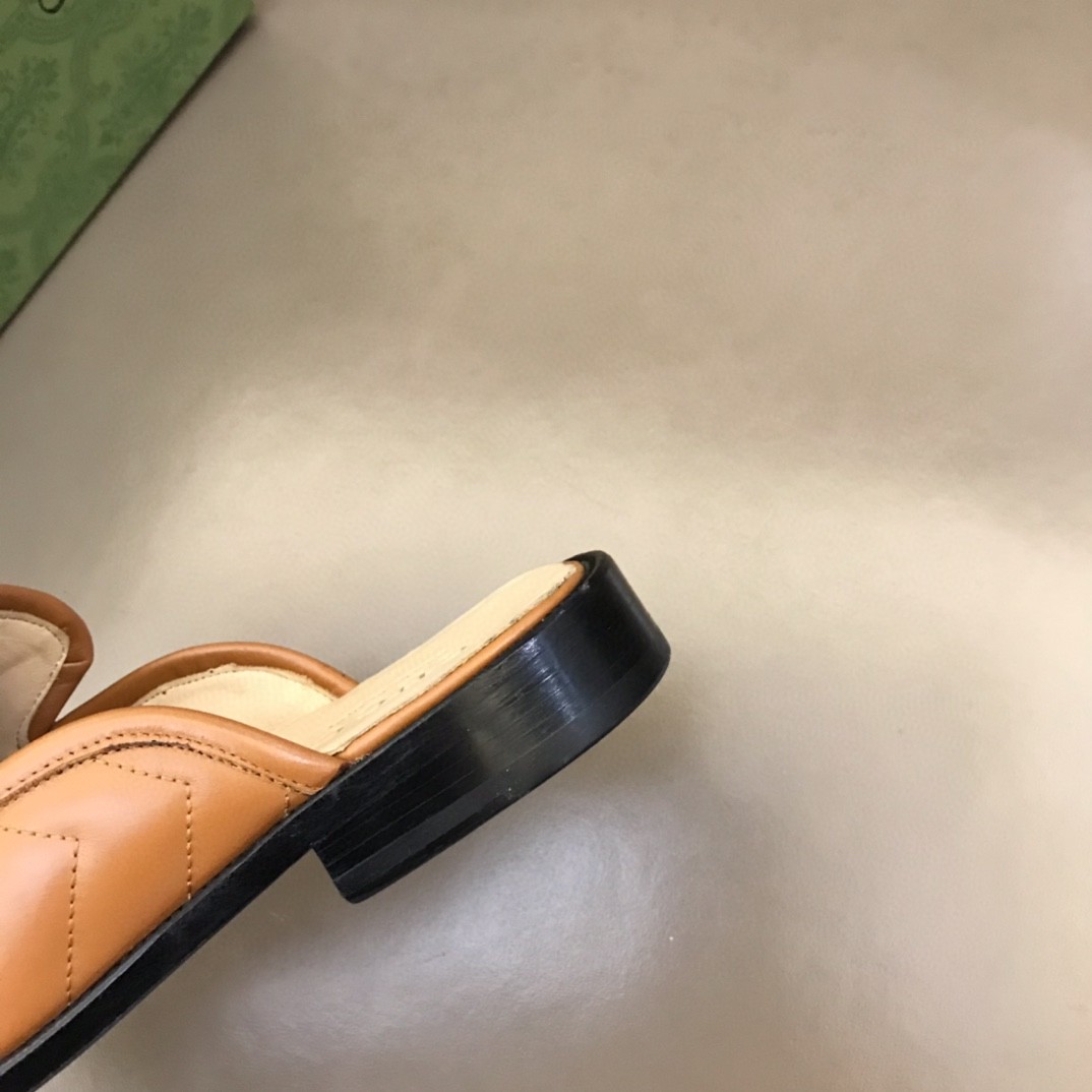 Gvc*1 Slipper With Interlocking G Green For Men