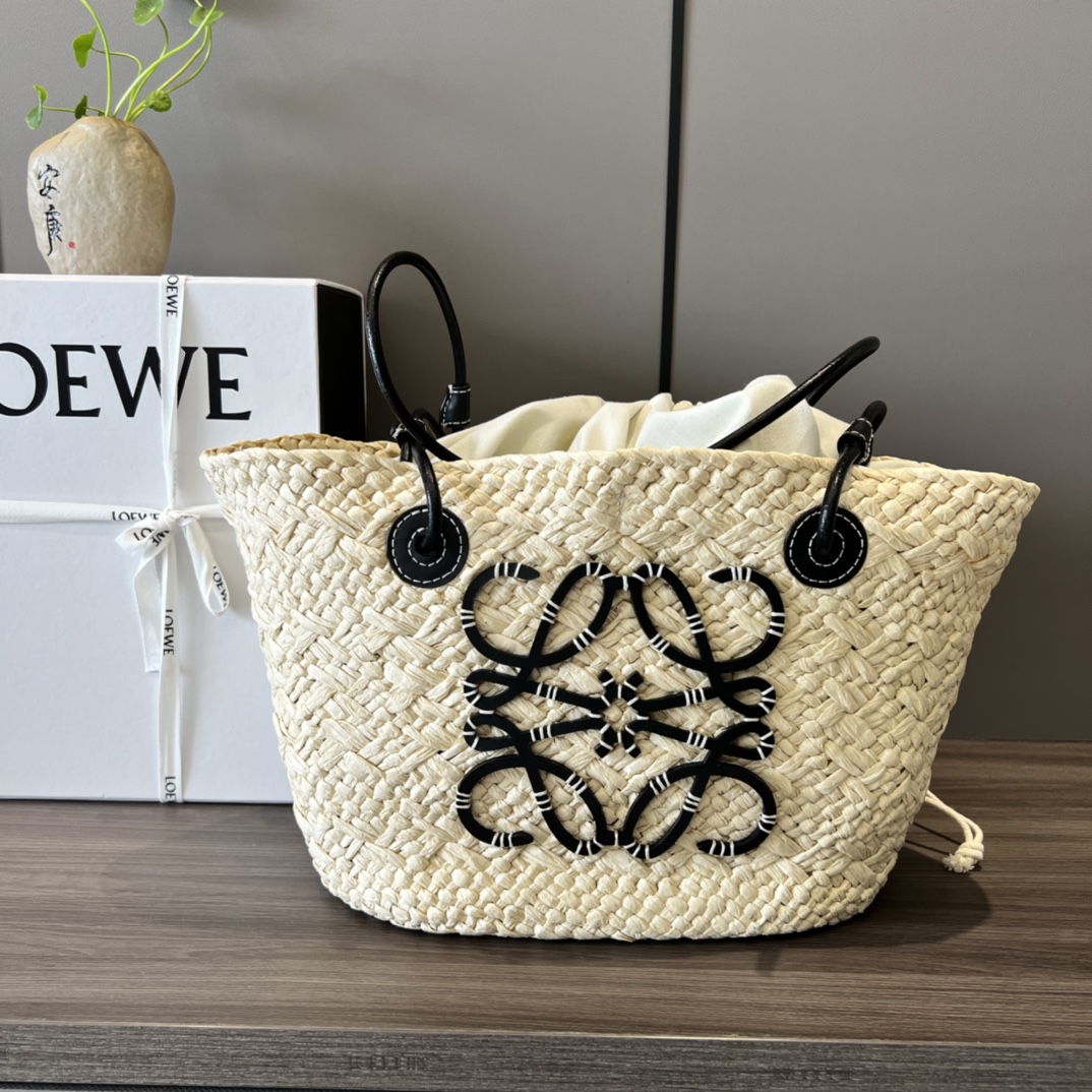 L0ew* Small Anagram Basket Bag Beige/Black For Women 15in / 38cm A223P65X01