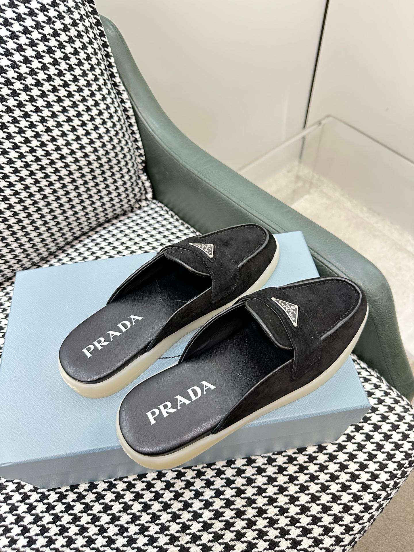 Pra*a Brushed Sabots Black For Women