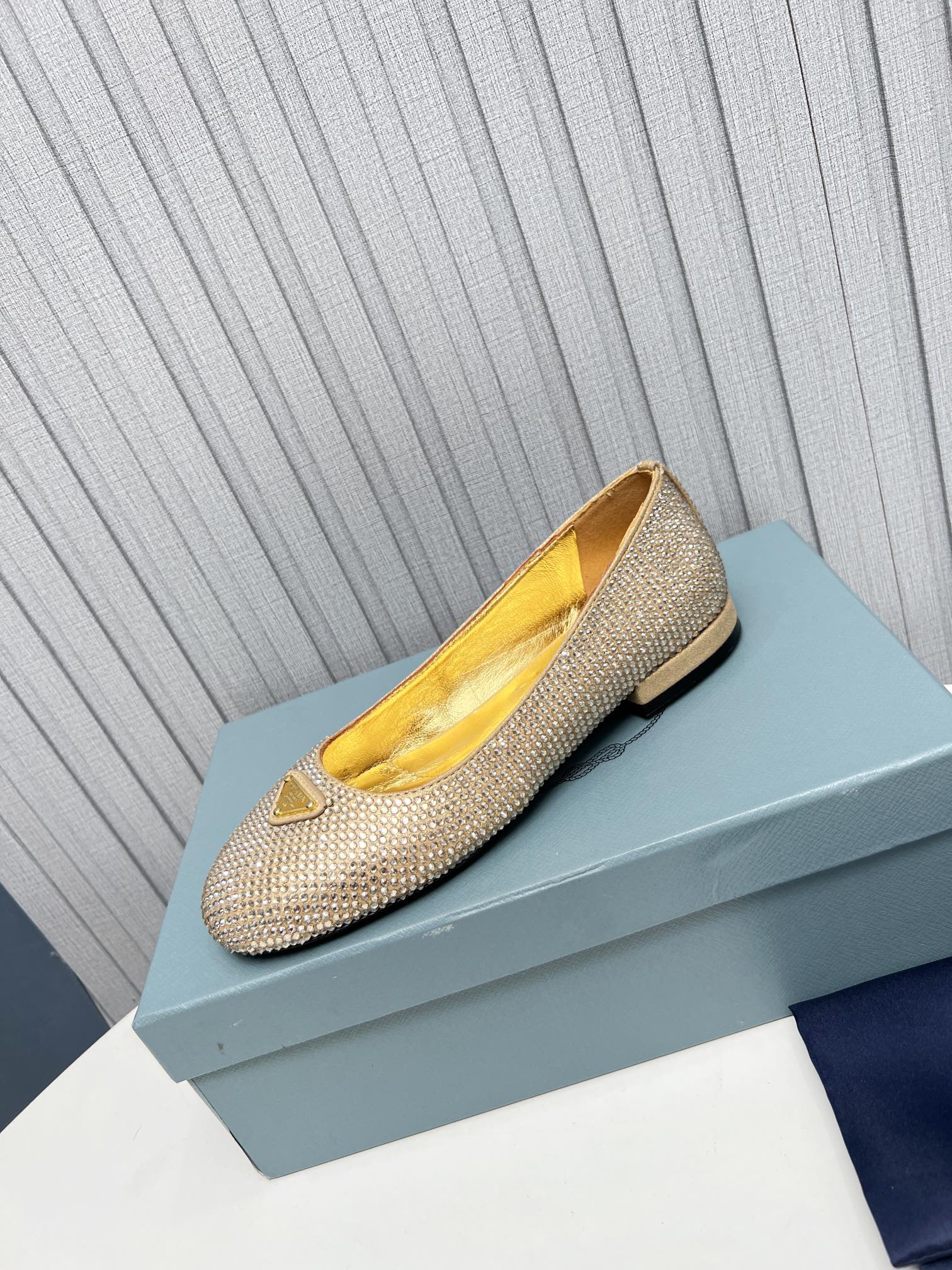 Pra*a Patent Ballerinas Gold For Women